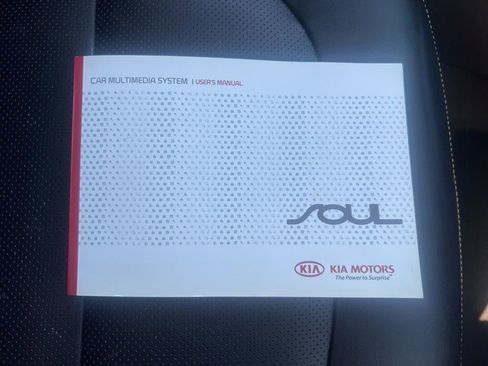 Used 2014 Kia Soul + w/ Primo Package image 28