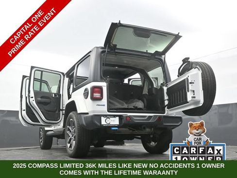 Used 2024 Jeep Wrangler Unlimited w/ Convenience Group AWD/4WD image 66