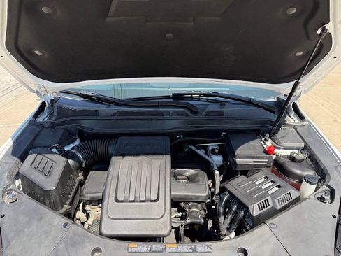 Used 2017 Chevrolet Equinox LT w/ Sport Edition FWD image 14