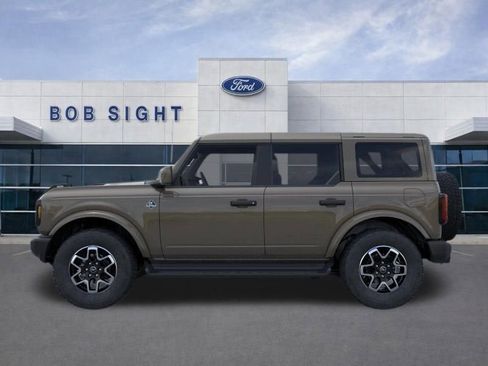 New 2026 Ford Bronco Outer Banks AWD/4WD image 4