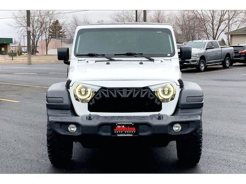 Used 2018 Jeep Wrangler Unlimited Sport S image 3