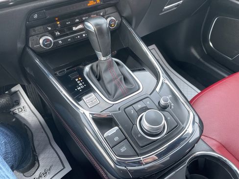 Used 2023 MAZDA CX-9 Carbon Edition image 8