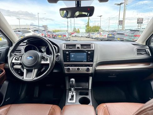 Used 2017 Subaru Outback 2.5i Touring w/ Popular Package #5A AWD/4WD image 11