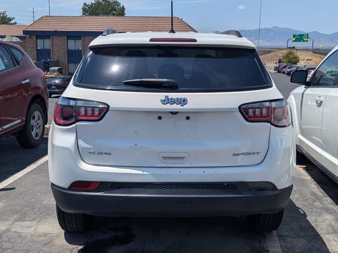 Used 2018 Jeep Compass Sport AWD/4WD image 6