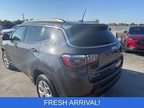 Used 2024 Jeep Compass Latitude image 7