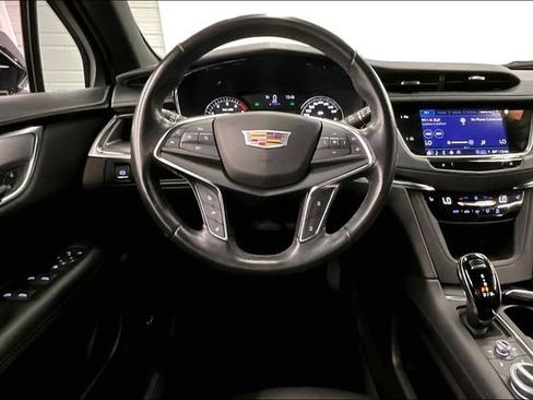 Used 2022 Cadillac XT5 Luxury AWD/4WD image 6