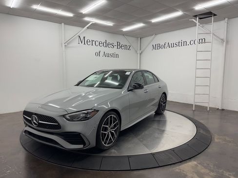 Used 2025 Mercedes-Benz C 300 Sedan image 3