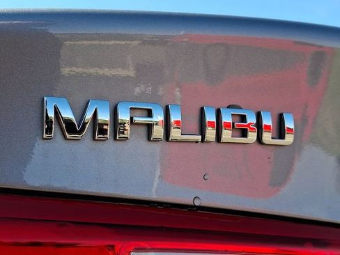Used 2024 Chevrolet Malibu LT image 29
