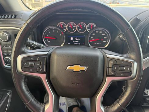 Used 2022 Chevrolet Silverado 2500 LTZ w/ Z71 Chrome Sport Edition AWD/4WD image 17