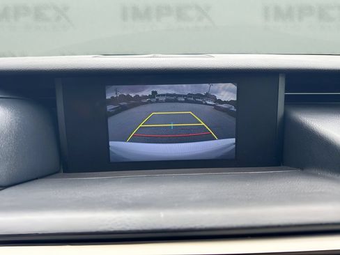 Used 2020 Lexus IS 350 F Sport w/ F Sport Package RWD image 12