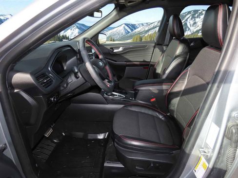 Certified 2023 Ford Escape ST-Line Select w/ Tech Pack #2 image 16