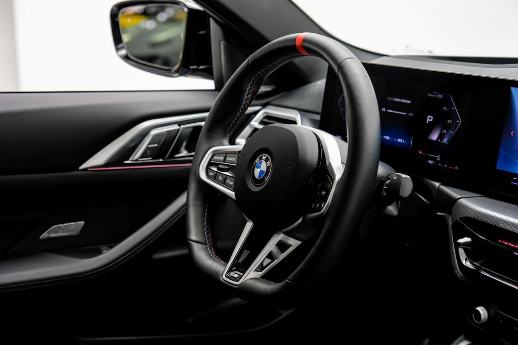Used 2025 BMW M440i Coupe w/ Premium Package RWD image 17