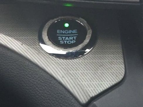 Used 2020 Ford Explorer XLT w/ Equipment Group 202A image 47