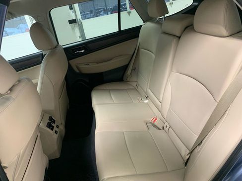 Used 2016 Subaru Outback 2.5i Limited image 20