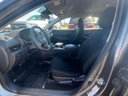 Used 2025 Nissan Sentra S FWD image 24