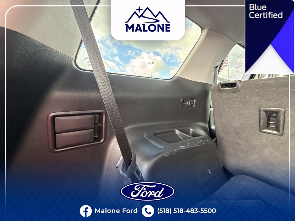 Used 2022 GMC Acadia AT4 w/ Preferred Package AWD/4WD image 45
