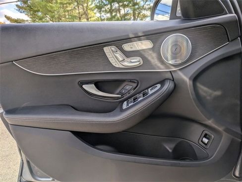 Used 2021 Mercedes-Benz C 300 4MATIC Sedan w/ Premium Package image 10