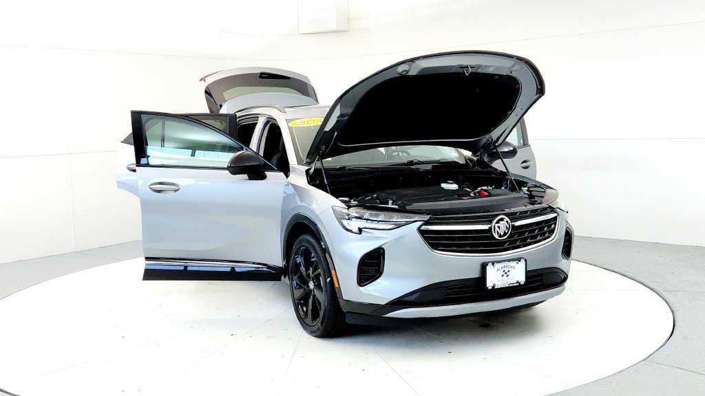 Used 2023 Buick Envision Essence w/ Sport Touring Package AWD/4WD image 9