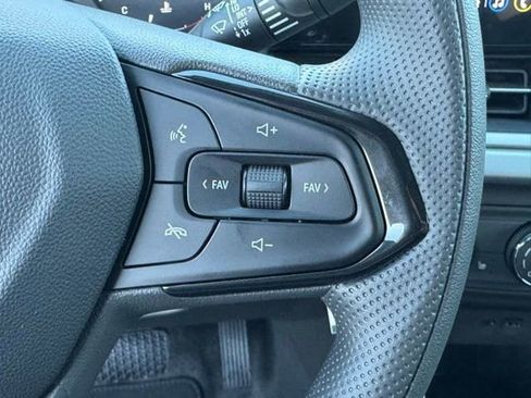 New 2026 Chevrolet Trax LS w/ LS Convenience Package FWD image 17