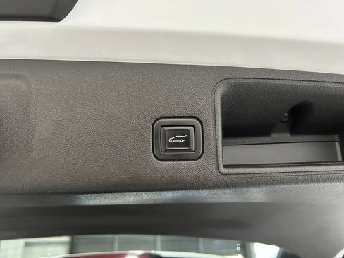 Used 2020 GMC Terrain Denali AWD/4WD image 17