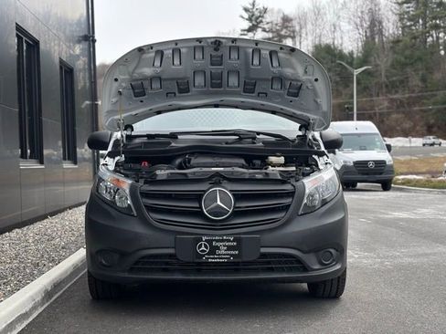 Used 2022 Mercedes-Benz Metris image 49