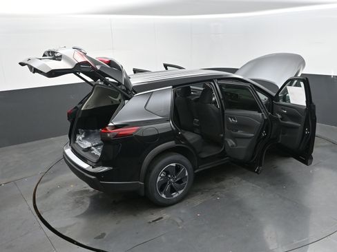 New 2026 Nissan Rogue SV w/ Cold Weather Package image 45