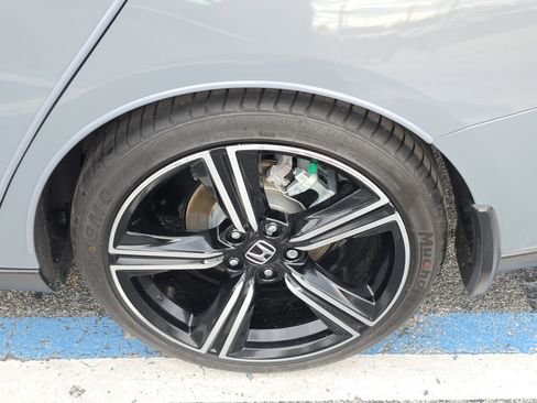 Certified 2025 Honda Accord Sport image 9