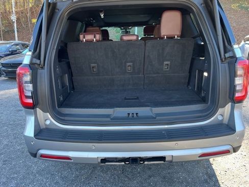Used 2023 Ford Expedition Limited image 37