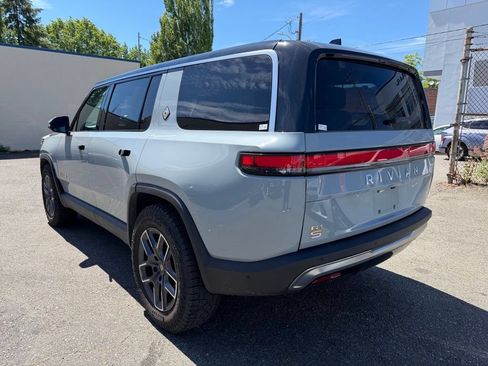 Used 2023 Rivian R1S Adventure AWD/4WD image 5