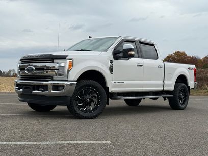 Used 2019 Ford F250 Lariat w/ Chrome Package