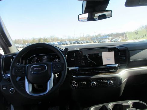 New 2026 GMC Sierra 1500 Elevation AWD/4WD image 14