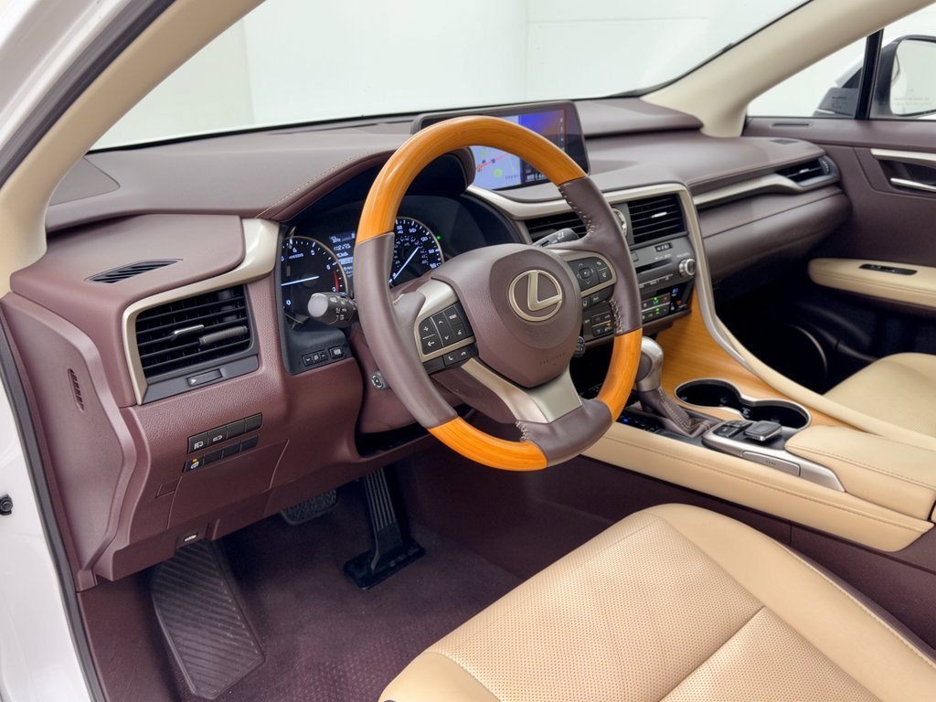 Used 2017 Lexus RX 350 FWD w/ Premium Package image 4