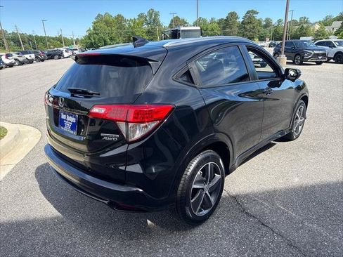 Used 2020 Honda HR-V Touring image 4