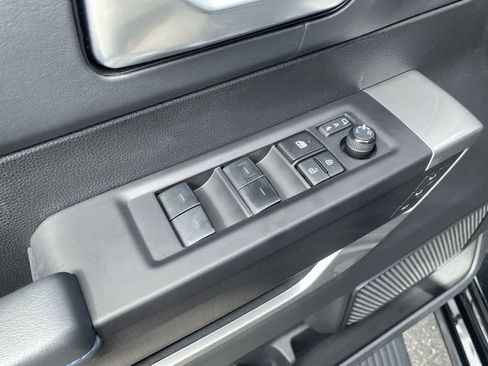 Used 2023 Toyota Tundra Platinum w/ Advanced Package image 13