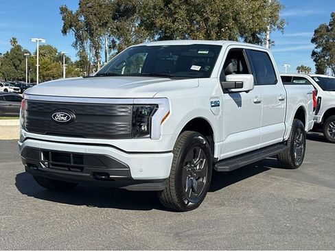 New 2025 Ford F150 Lightning Lariat image 2