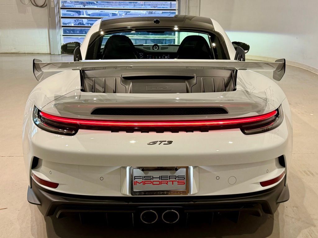 Used 2022 Porsche 911 GT3 w/ Extended Leather Package RWD image 8