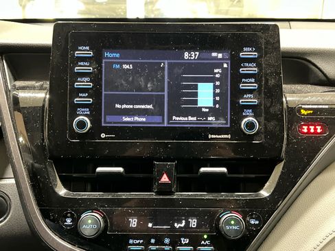 Used 2023 Toyota Camry LE w/ Convenience Package image 21