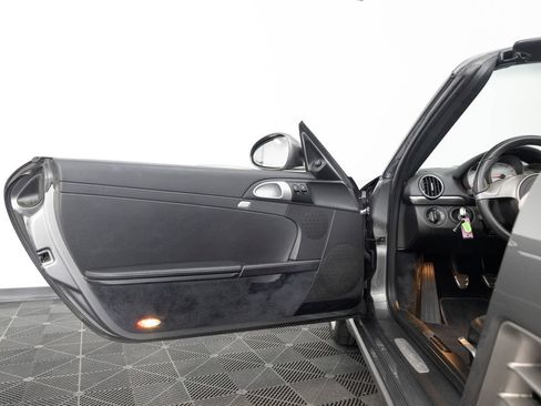 Used 2010 Porsche Boxster S RWD image 14