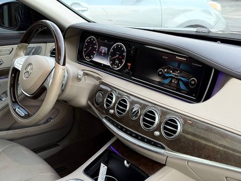 Used 2015 Mercedes-Benz S 550 4MATIC Sedan image 17