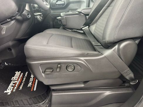 Used 2025 Chevrolet Silverado 1500 Custom Trail Boss image 12