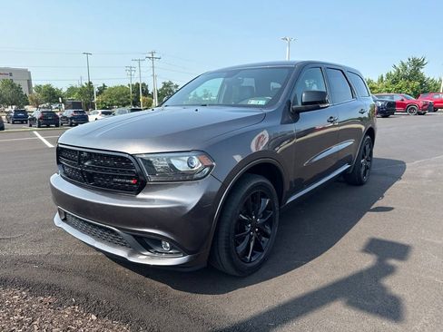 Used 2018 Dodge Durango GT w/ Blacktop Package AWD/4WD image 2