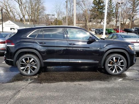 New 2026 Volkswagen Atlas Cross Sport SEL Premium R-Line AWD/4WD image 2