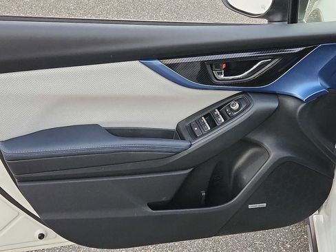 Used 2019 Subaru Crosstrek Hybrid w/ Moonroof Package w/Navigation image 12