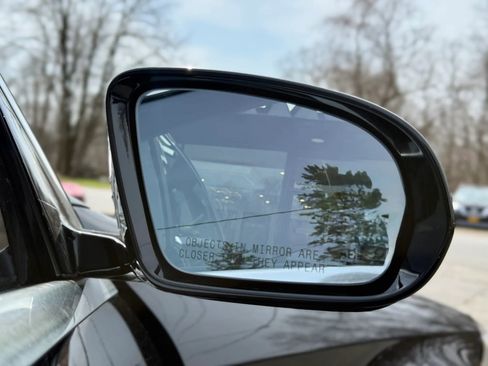 Used 2019 Mercedes-Benz S 560 4MATIC Sedan image 44