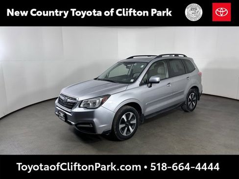Used 2018 Subaru Forester 2.5i Premium image 7