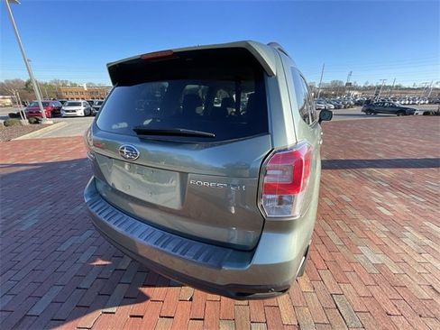 Used 2018 Subaru Forester 2.5i Touring w/ Popular Package #3B image 13