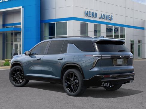 New 2026 Chevrolet Traverse RS image 3