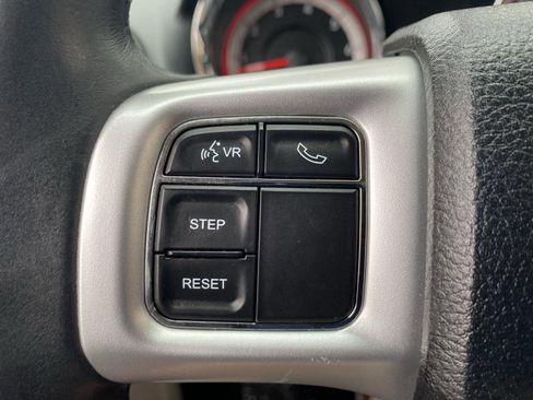 Used 2017 Dodge Grand Caravan SE w/ Power Window Group image 22