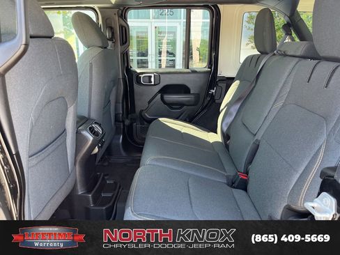 Used 2025 Jeep Wrangler Unlimited Sport S 4xe AWD/4WD image 12