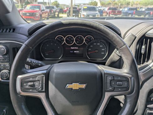 Used 2021 Chevrolet Silverado 2500 LTZ w/ LTZ Convenience Package AWD/4WD image 26